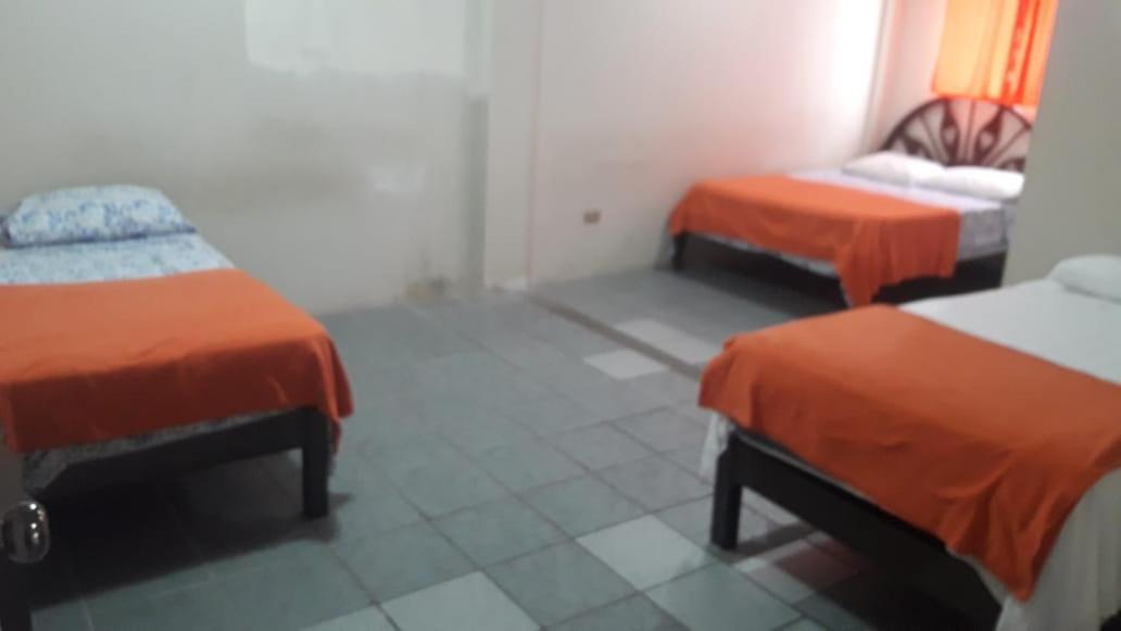 Hotel Sun Beach 萨利纳斯 外观 照片